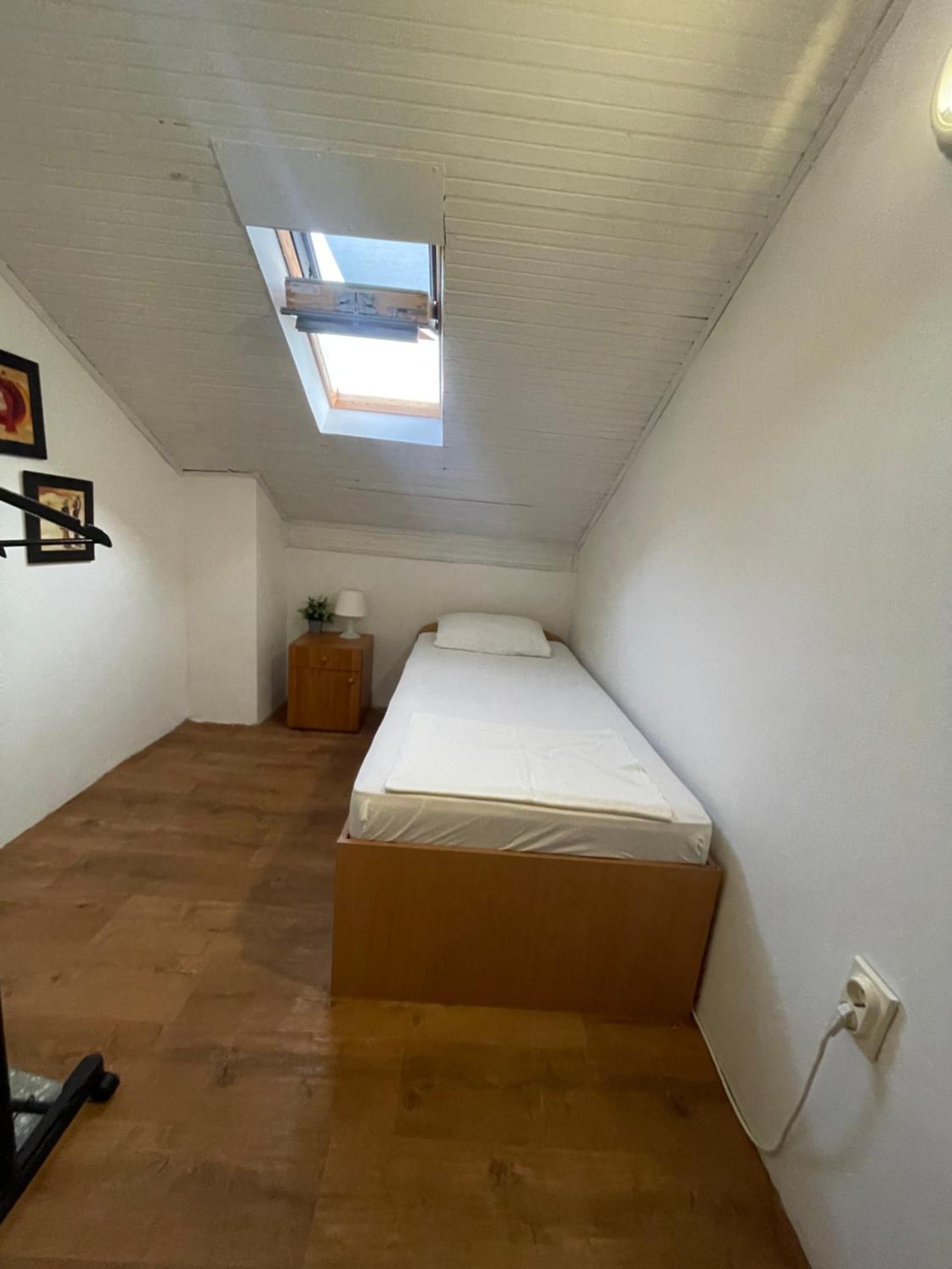 Vuko I Magdalena Midzor Apartment Petrovac Luaran gambar