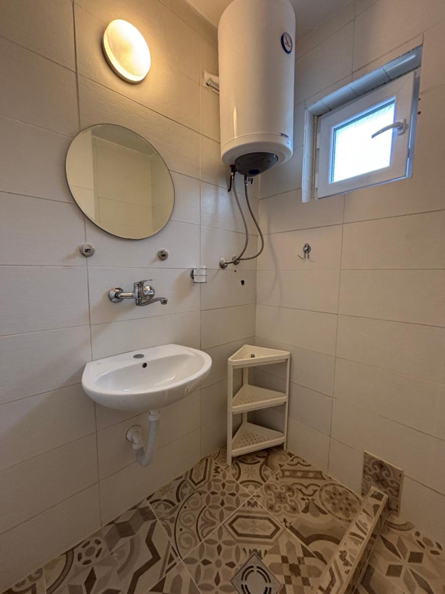 Vuko I Magdalena Midzor Apartment Petrovac Luaran gambar