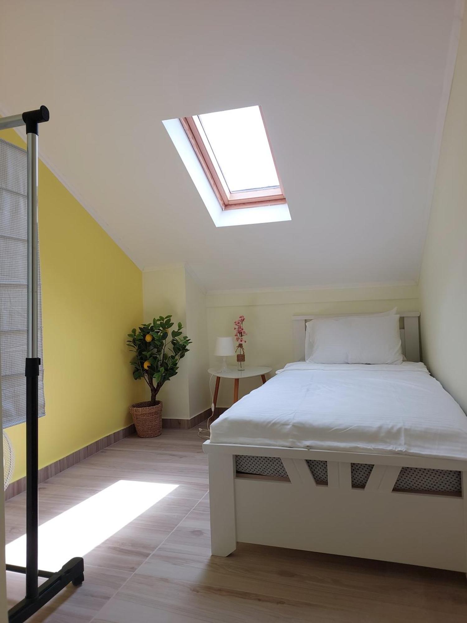 Vuko I Magdalena Midzor Apartment Petrovac Luaran gambar