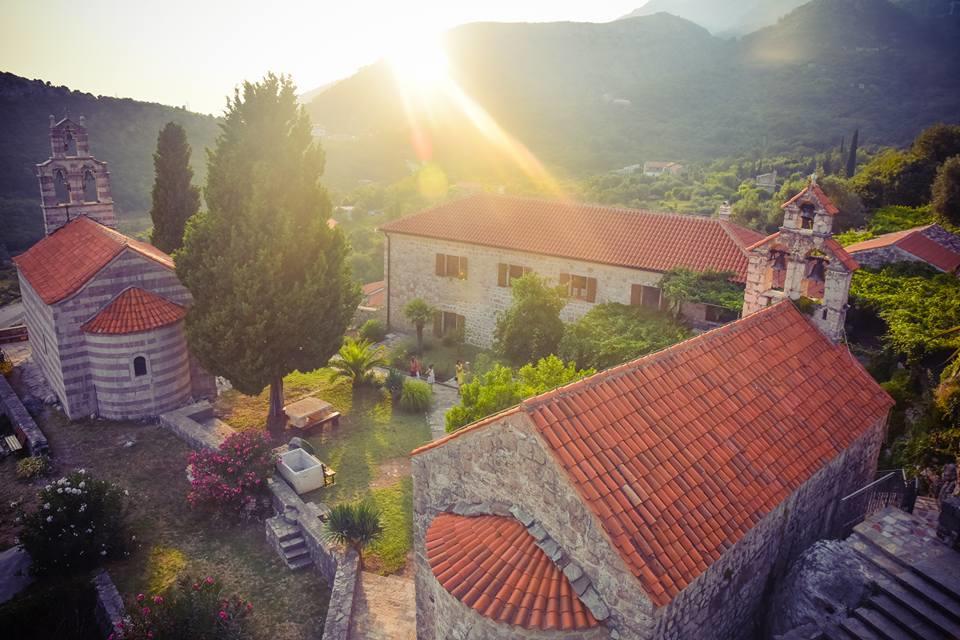 Vuko I Magdalena Midzor Apartment Petrovac Luaran gambar